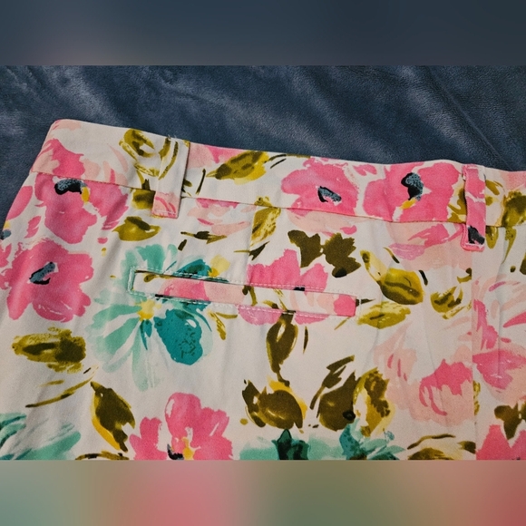 Merona Bermudas Floral Women's Shorts - Pink, Green, Blue Womens Size 18 - Picture 11 of 11